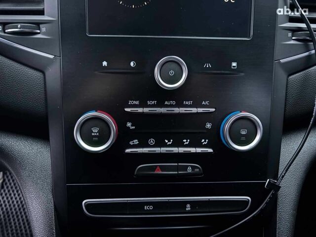 Белый Рено Меган, объемом двигателя 1.5 л и пробегом 233 тыс. км за 10990 $, фото 21 на Automoto.ua