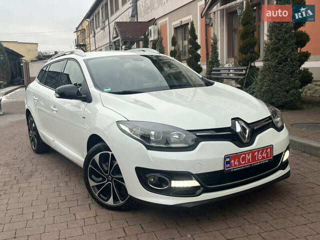 Білий Рено Меган, об'ємом двигуна 1.6 л та пробігом 214 тис. км за 9900 $, фото 17 на Automoto.ua