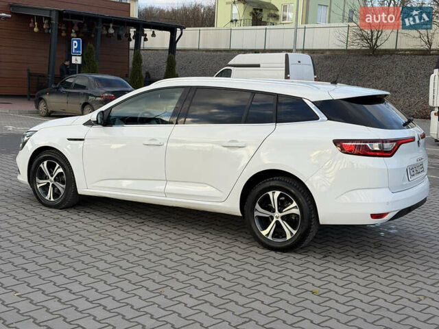 Белый Рено Меган, объемом двигателя 1.46 л и пробегом 227 тыс. км за 10900 $, фото 12 на Automoto.ua
