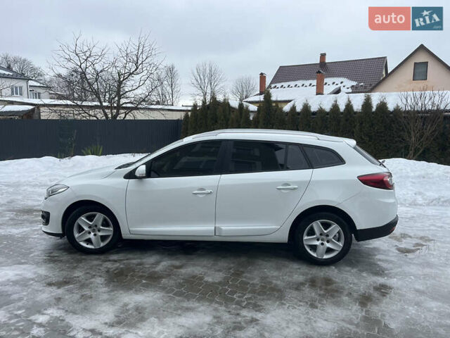 Белый Рено Меган, объемом двигателя 1.5 л и пробегом 208 тыс. км за 9500 $, фото 4 на Automoto.ua