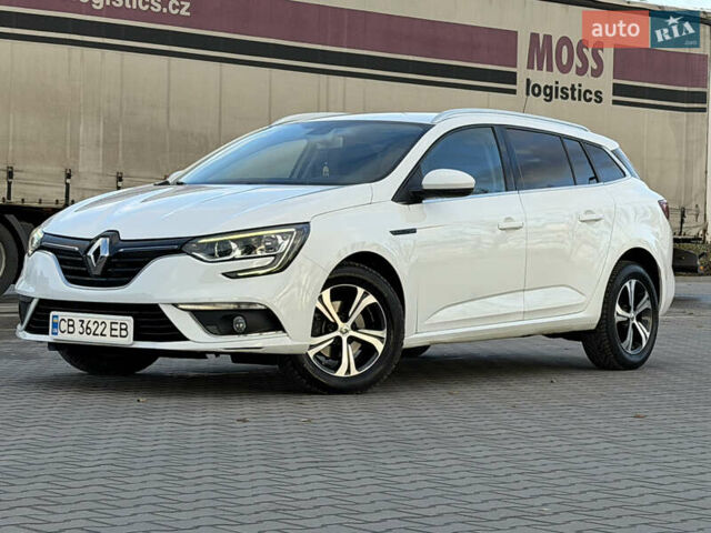 Белый Рено Меган, объемом двигателя 1.46 л и пробегом 227 тыс. км за 10900 $, фото 2 на Automoto.ua