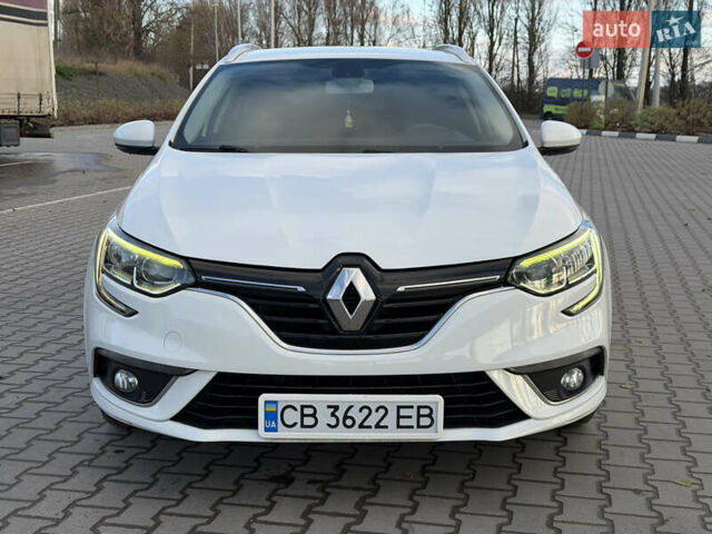 Белый Рено Меган, объемом двигателя 1.46 л и пробегом 227 тыс. км за 10900 $, фото 8 на Automoto.ua