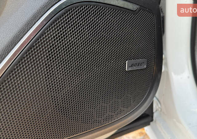 Белый Рено Меган, объемом двигателя 1.46 л и пробегом 226 тыс. км за 13300 $, фото 18 на Automoto.ua