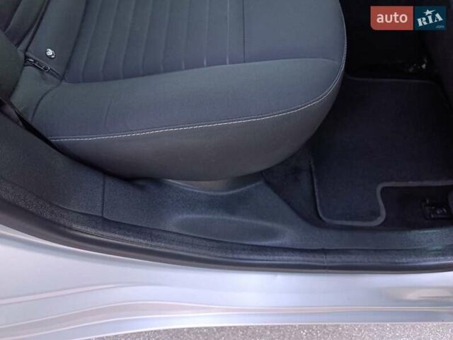 Білий Рено Меган, об'ємом двигуна 1.5 л та пробігом 160 тис. км за 9999 $, фото 36 на Automoto.ua