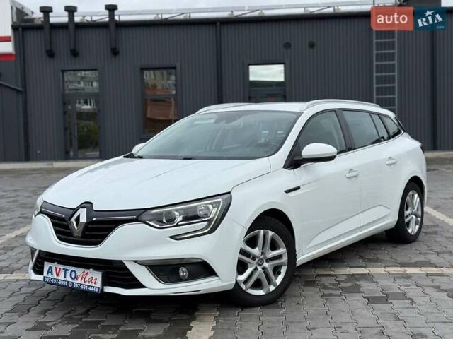 Белый Рено Меган, объемом двигателя 1.46 л и пробегом 195 тыс. км за 12900 $, фото 2 на Automoto.ua