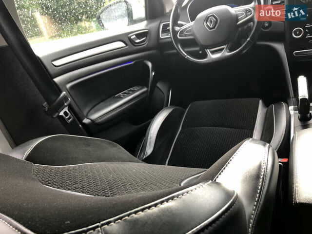 Белый Рено Меган, объемом двигателя 1.5 л и пробегом 150 тыс. км за 14300 $, фото 125 на Automoto.ua