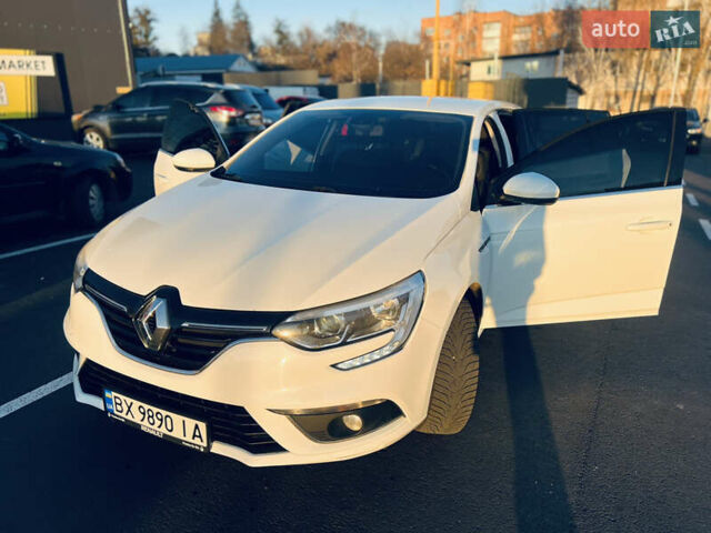 Білий Рено Меган, об'ємом двигуна 1.5 л та пробігом 213 тис. км за 11800 $, фото 8 на Automoto.ua