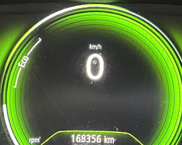 Білий Рено Меган, об'ємом двигуна 1.46 л та пробігом 168 тис. км за 11599 $, фото 12 на Automoto.ua