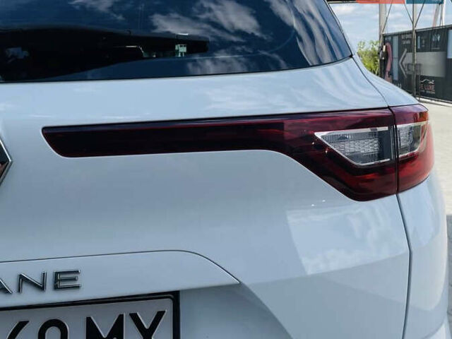 Белый Рено Меган, объемом двигателя 1.46 л и пробегом 233 тыс. км за 12099 $, фото 8 на Automoto.ua