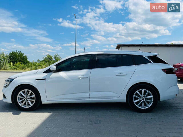 Белый Рено Меган, объемом двигателя 1.46 л и пробегом 233 тыс. км за 12099 $, фото 5 на Automoto.ua