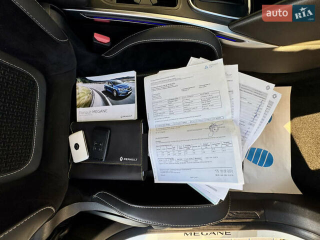 Білий Рено Меган, об'ємом двигуна 1.46 л та пробігом 185 тис. км за 15600 $, фото 24 на Automoto.ua