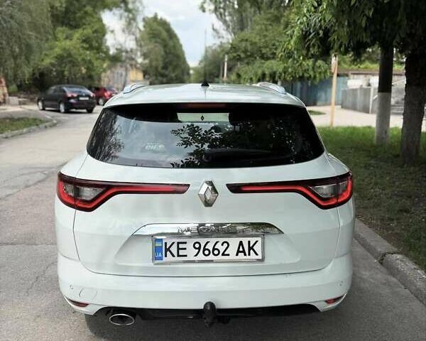 Белый Рено Меган, объемом двигателя 1.46 л и пробегом 139 тыс. км за 14650 $, фото 6 на Automoto.ua
