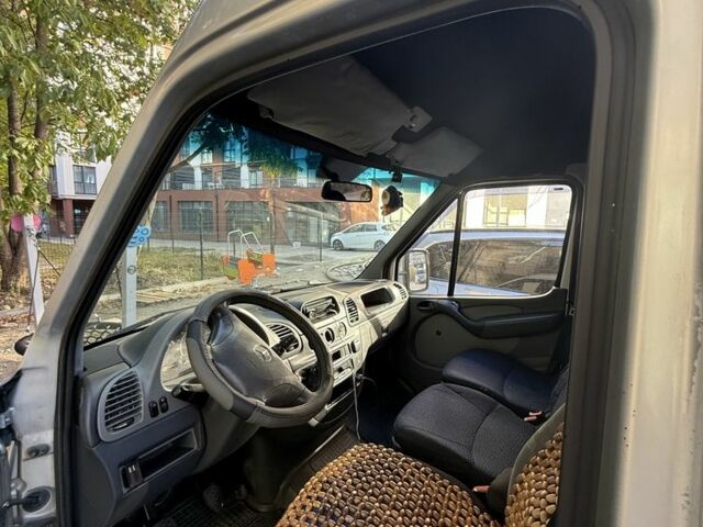 Белый Рено Меган, объемом двигателя 1.46 л и пробегом 175 тыс. км за 14000 $, фото 14 на Automoto.ua