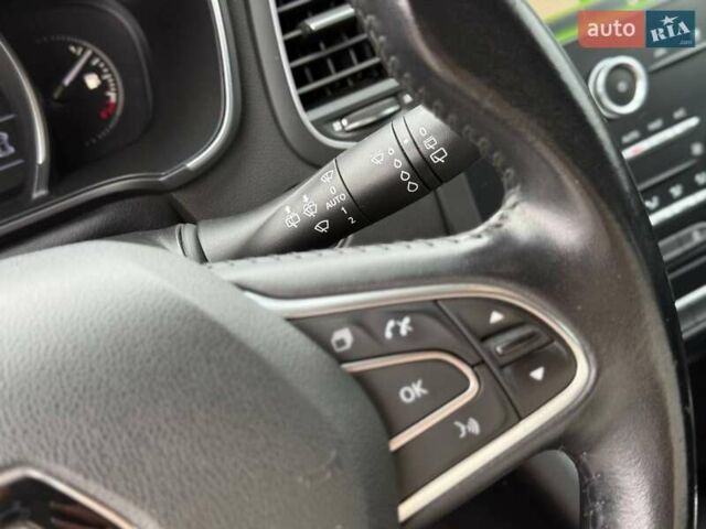 Белый Рено Меган, объемом двигателя 1.46 л и пробегом 195 тыс. км за 12900 $, фото 31 на Automoto.ua