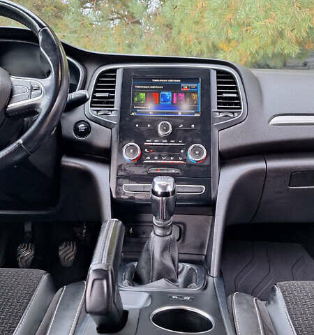 Белый Рено Меган, объемом двигателя 1.5 л и пробегом 150 тыс. км за 14290 $, фото 147 на Automoto.ua