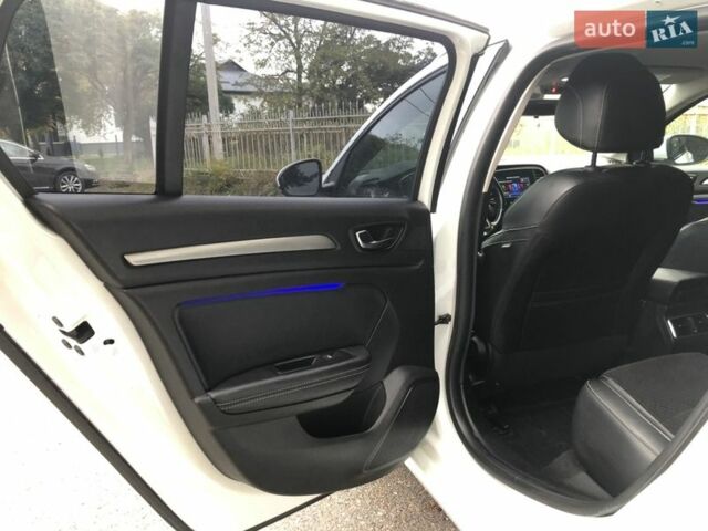 Білий Рено Меган, об'ємом двигуна 1.5 л та пробігом 150 тис. км за 14290 $, фото 131 на Automoto.ua