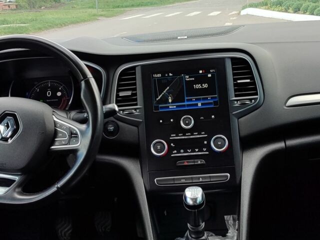 Белый Рено Меган, объемом двигателя 0 л и пробегом 248 тыс. км за 12999 $, фото 9 на Automoto.ua