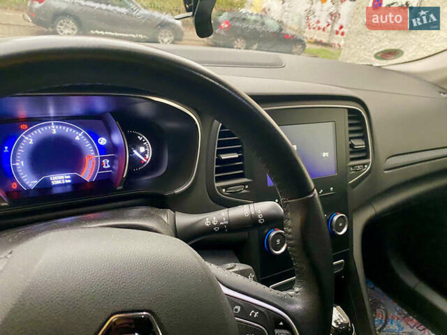 Белый Рено Меган, объемом двигателя 1.6 л и пробегом 126 тыс. км за 14100 $, фото 6 на Automoto.ua