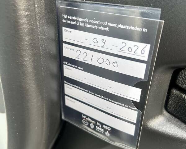 Білий Рено Меган, об'ємом двигуна 1.5 л та пробігом 208 тис. км за 13999 $, фото 28 на Automoto.ua