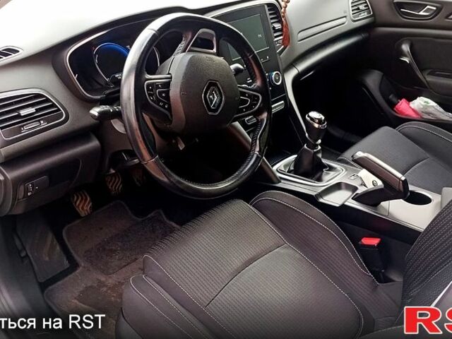 Белый Рено Меган, объемом двигателя 1.5 л и пробегом 199 тыс. км за 11500 $, фото 12 на Automoto.ua