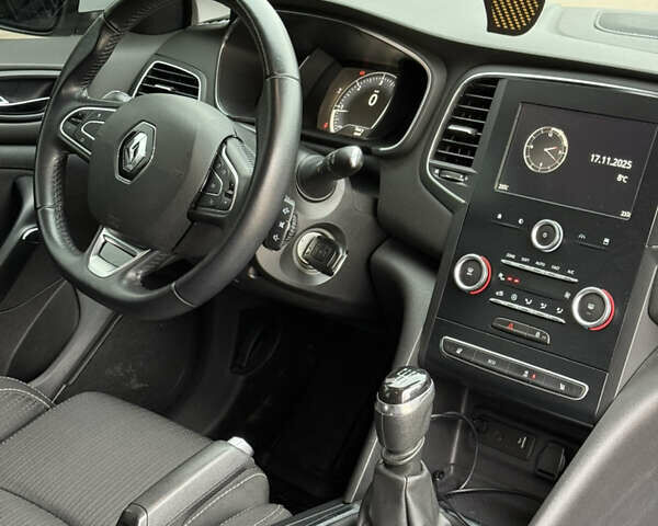 Білий Рено Меган, об'ємом двигуна 1.5 л та пробігом 125 тис. км за 14200 $, фото 17 на Automoto.ua