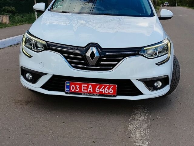 Белый Рено Меган, объемом двигателя 0 л и пробегом 248 тыс. км за 12999 $, фото 1 на Automoto.ua