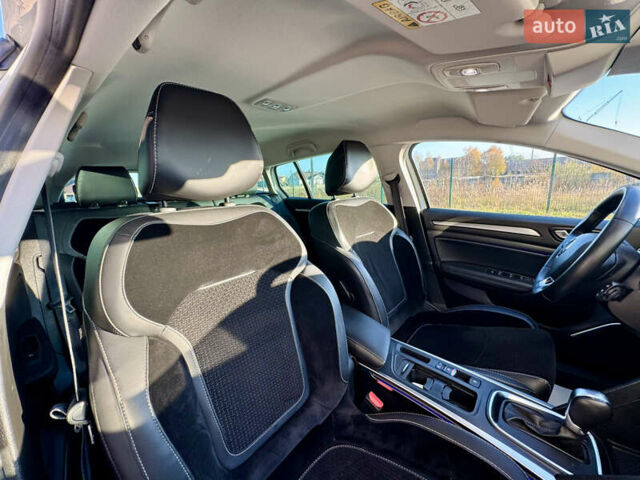 Білий Рено Меган, об'ємом двигуна 1.46 л та пробігом 185 тис. км за 15600 $, фото 21 на Automoto.ua