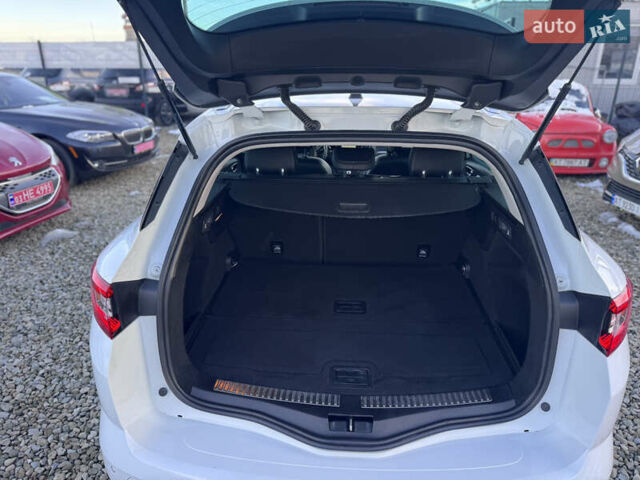 Білий Рено Меган, об'ємом двигуна 1.46 л та пробігом 211 тис. км за 13300 $, фото 39 на Automoto.ua