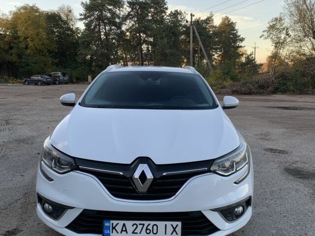 Белый Рено Меган, объемом двигателя 1.5 л и пробегом 288 тыс. км за 11300 $, фото 1 на Automoto.ua