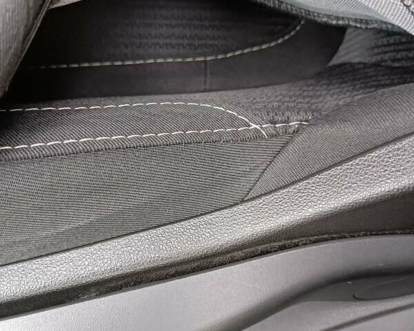 Білий Рено Меган, об'ємом двигуна 1.46 л та пробігом 110 тис. км за 14200 $, фото 27 на Automoto.ua