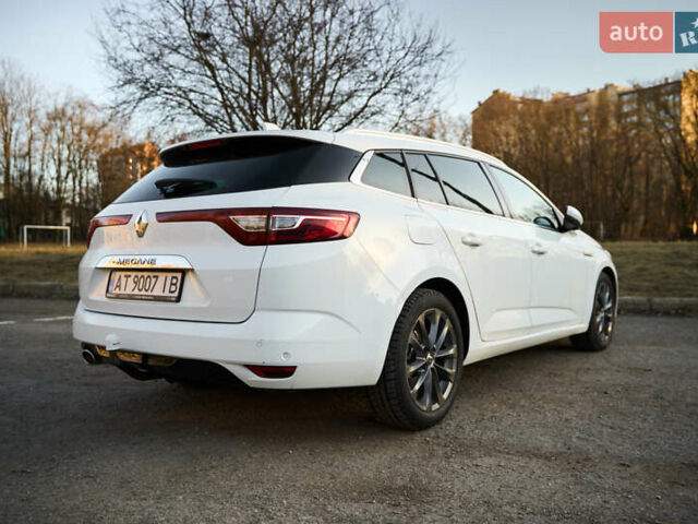 Белый Рено Меган, объемом двигателя 1.46 л и пробегом 226 тыс. км за 13900 $, фото 5 на Automoto.ua