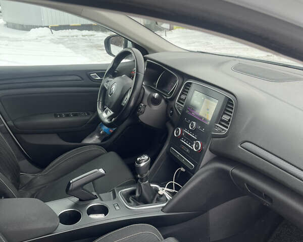 Білий Рено Меган, об'ємом двигуна 1.5 л та пробігом 258 тис. км за 8500 $, фото 10 на Automoto.ua