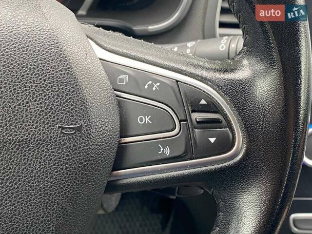 Белый Рено Меган, объемом двигателя 1.46 л и пробегом 197 тыс. км за 12490 $, фото 21 на Automoto.ua