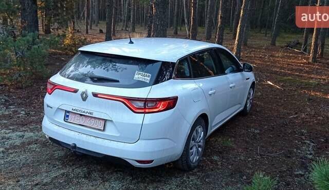 Белый Рено Меган, объемом двигателя 1.5 л и пробегом 202 тыс. км за 11700 $, фото 6 на Automoto.ua