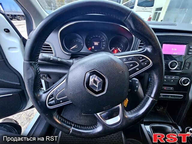 Белый Рено Меган, объемом двигателя 1.5 л и пробегом 175 тыс. км за 10300 $, фото 8 на Automoto.ua