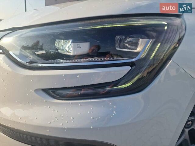 Белый Рено Меган, объемом двигателя 1.5 л и пробегом 218 тыс. км за 14900 $, фото 5 на Automoto.ua
