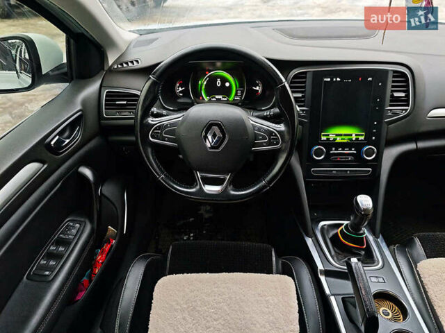 Білий Рено Меган, об'ємом двигуна 1.5 л та пробігом 236 тис. км за 12590 $, фото 17 на Automoto.ua