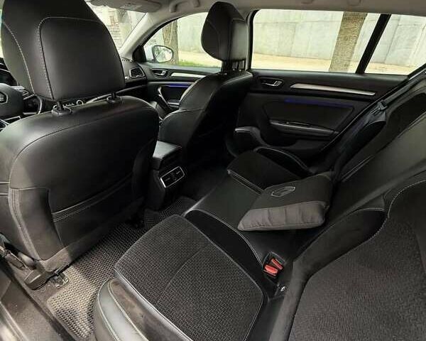 Белый Рено Меган, объемом двигателя 1.46 л и пробегом 139 тыс. км за 14650 $, фото 11 на Automoto.ua