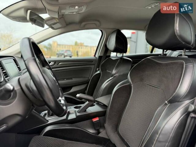 Білий Рено Меган, об'ємом двигуна 1.46 л та пробігом 195 тис. км за 12900 $, фото 21 на Automoto.ua