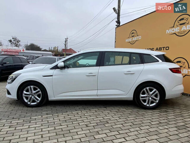 Білий Рено Меган, об'ємом двигуна 1.46 л та пробігом 259 тис. км за 11999 $, фото 1 на Automoto.ua