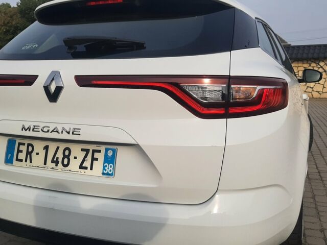 Білий Рено Меган, об'ємом двигуна 15 л та пробігом 87 тис. км за 13700 $, фото 2 на Automoto.ua