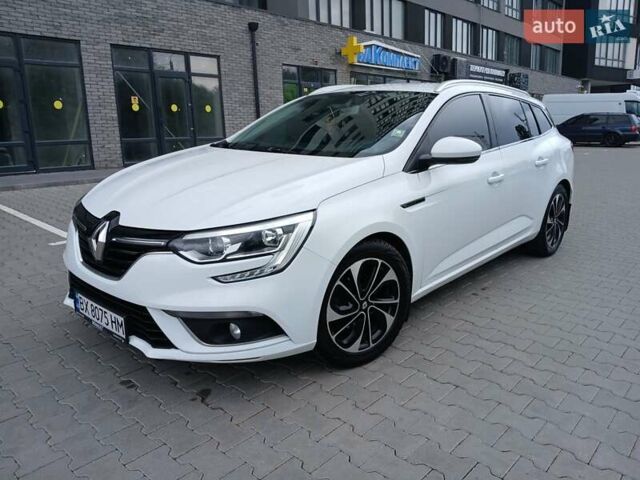 Белый Рено Меган, объемом двигателя 1.5 л и пробегом 221 тыс. км за 11499 $, фото 29 на Automoto.ua
