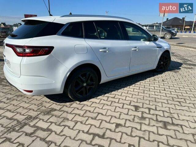 Белый Рено Меган, объемом двигателя 1.46 л и пробегом 202 тыс. км за 12500 $, фото 14 на Automoto.ua
