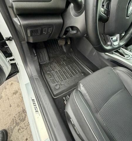 Белый Рено Меган, объемом двигателя 1.46 л и пробегом 290 тыс. км за 12300 $, фото 46 на Automoto.ua