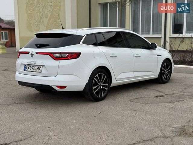 Белый Рено Меган, объемом двигателя 1.5 л и пробегом 170 тыс. км за 13800 $, фото 10 на Automoto.ua