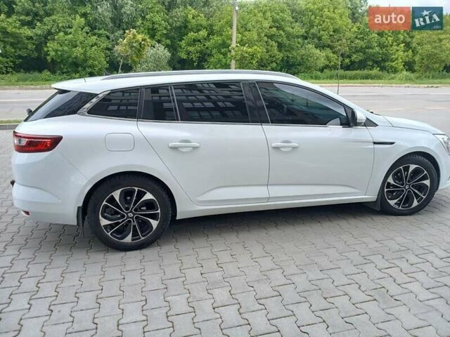 Белый Рено Меган, объемом двигателя 1.5 л и пробегом 221 тыс. км за 11499 $, фото 16 на Automoto.ua