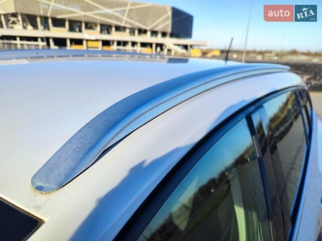 Белый Рено Меган, объемом двигателя 1.46 л и пробегом 200 тыс. км за 11999 $, фото 7 на Automoto.ua