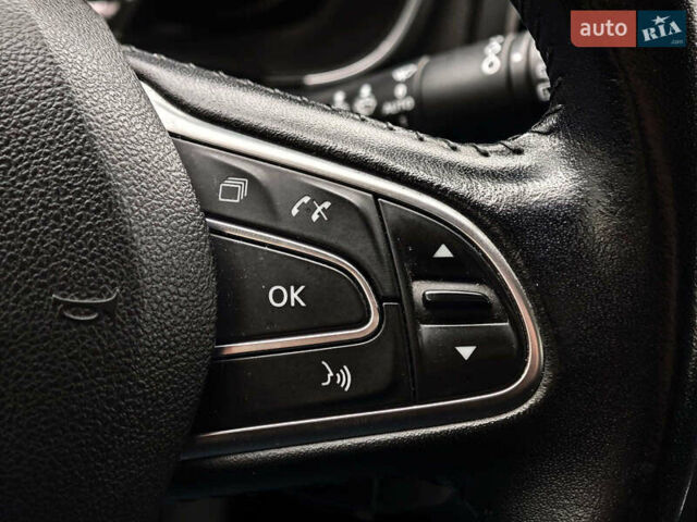 Білий Рено Меган, об'ємом двигуна 1.5 л та пробігом 236 тис. км за 12590 $, фото 26 на Automoto.ua