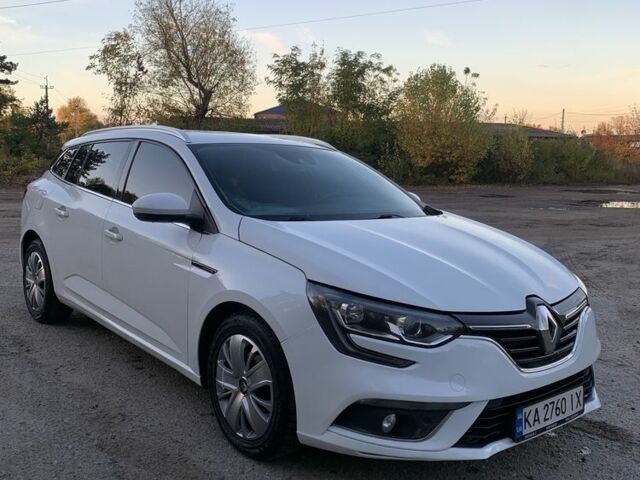 Белый Рено Меган, объемом двигателя 1.5 л и пробегом 288 тыс. км за 11300 $, фото 2 на Automoto.ua