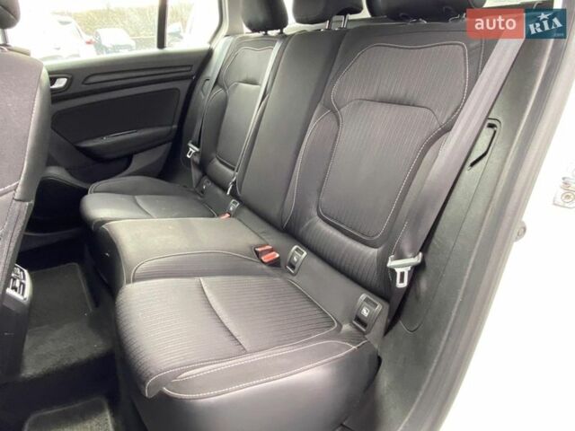 Білий Рено Меган, об'ємом двигуна 1.46 л та пробігом 259 тис. км за 11700 $, фото 14 на Automoto.ua